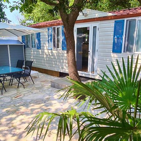 Kamp Slanik Mobile Homes 乌马格 外观 照片